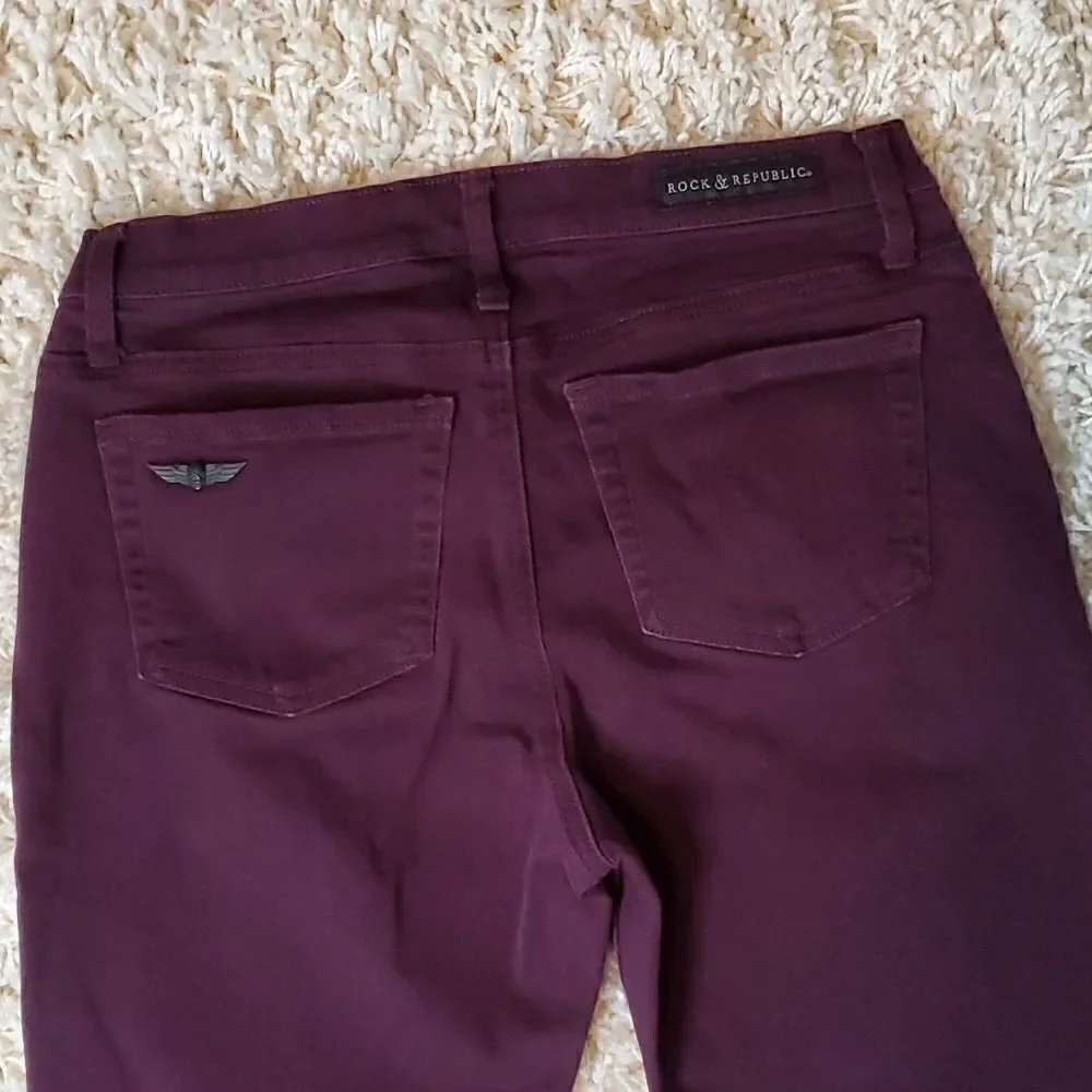 ROCK & REPUBLIC BERLIN SKINNY JEANS